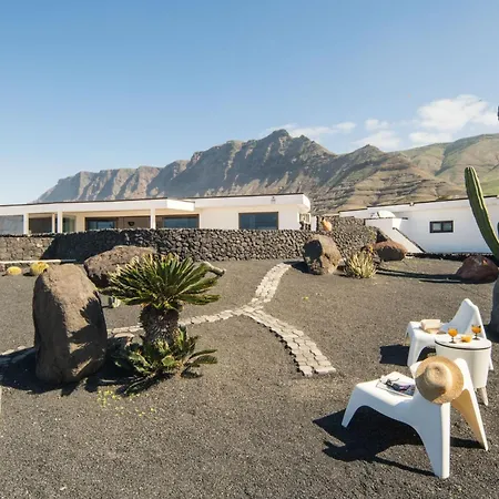 Villa Canaryislandshost I Serena Famara