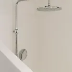 Canaryislandshost I Serena *