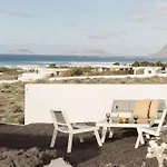 Canaryislandshost I Serena Вилла Фамара