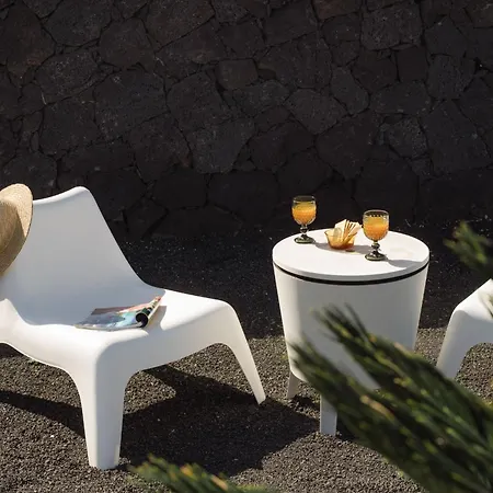 Canaryislandshost I Serena Вилла Фамара